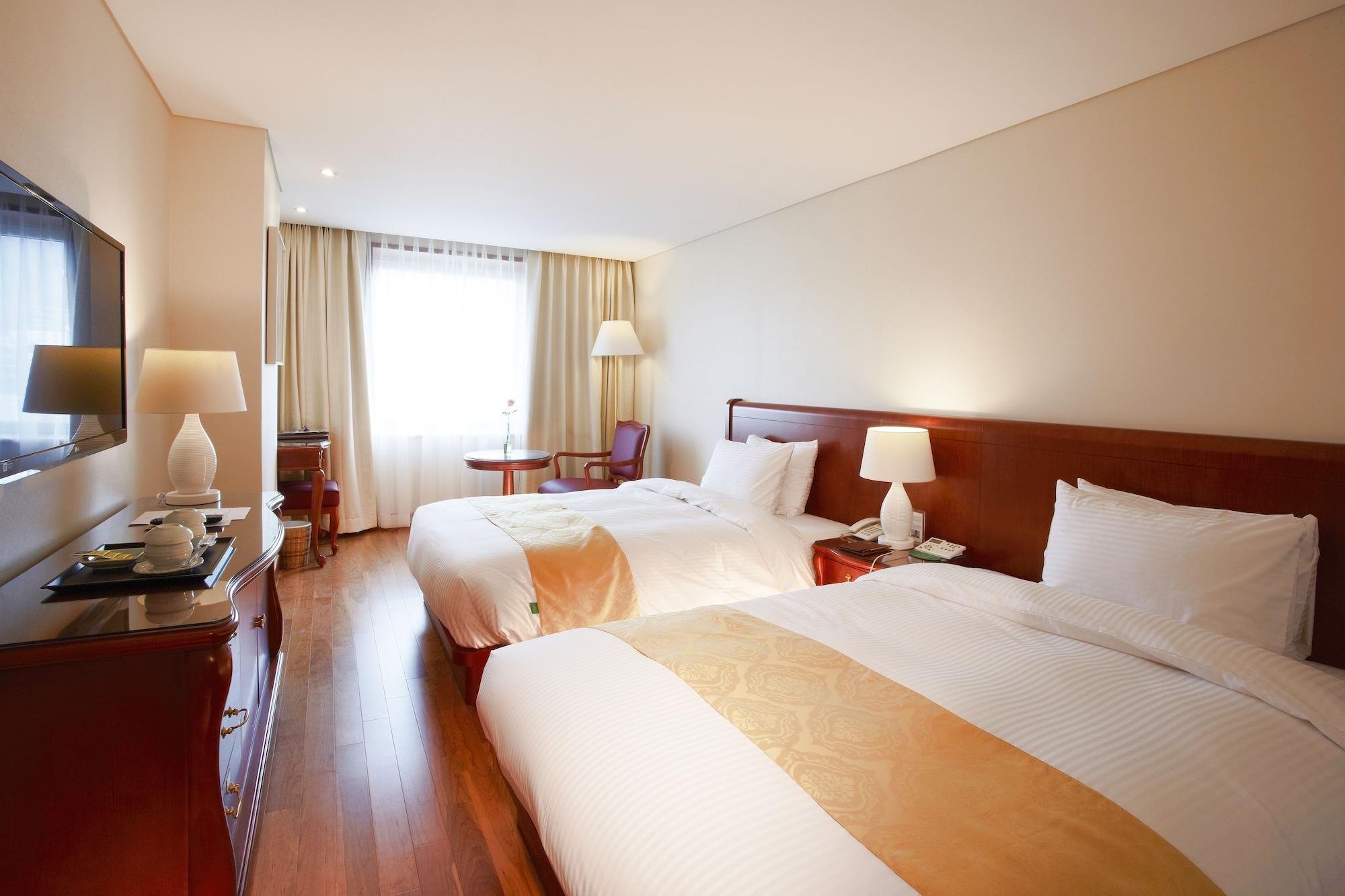 Sejong Hotel Seoul Myeongdong Экстерьер фото