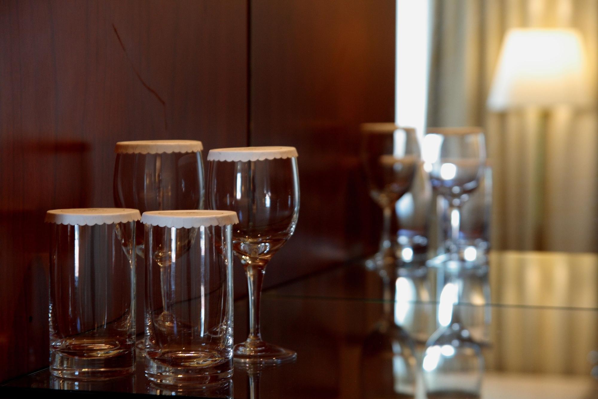 Sejong Hotel Seoul Myeongdong Экстерьер фото