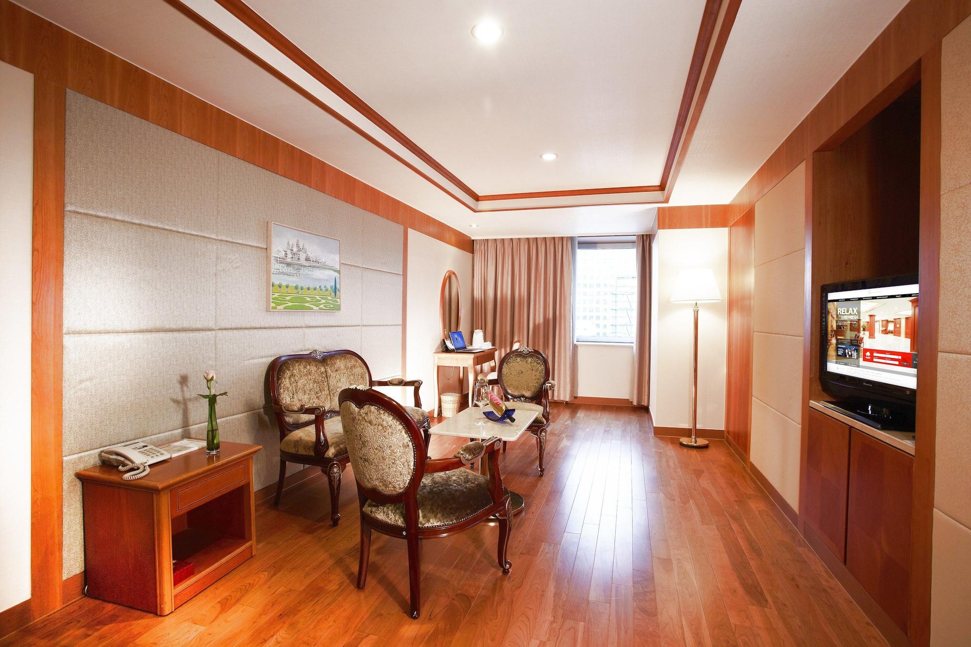 Sejong Hotel Seoul Myeongdong Экстерьер фото