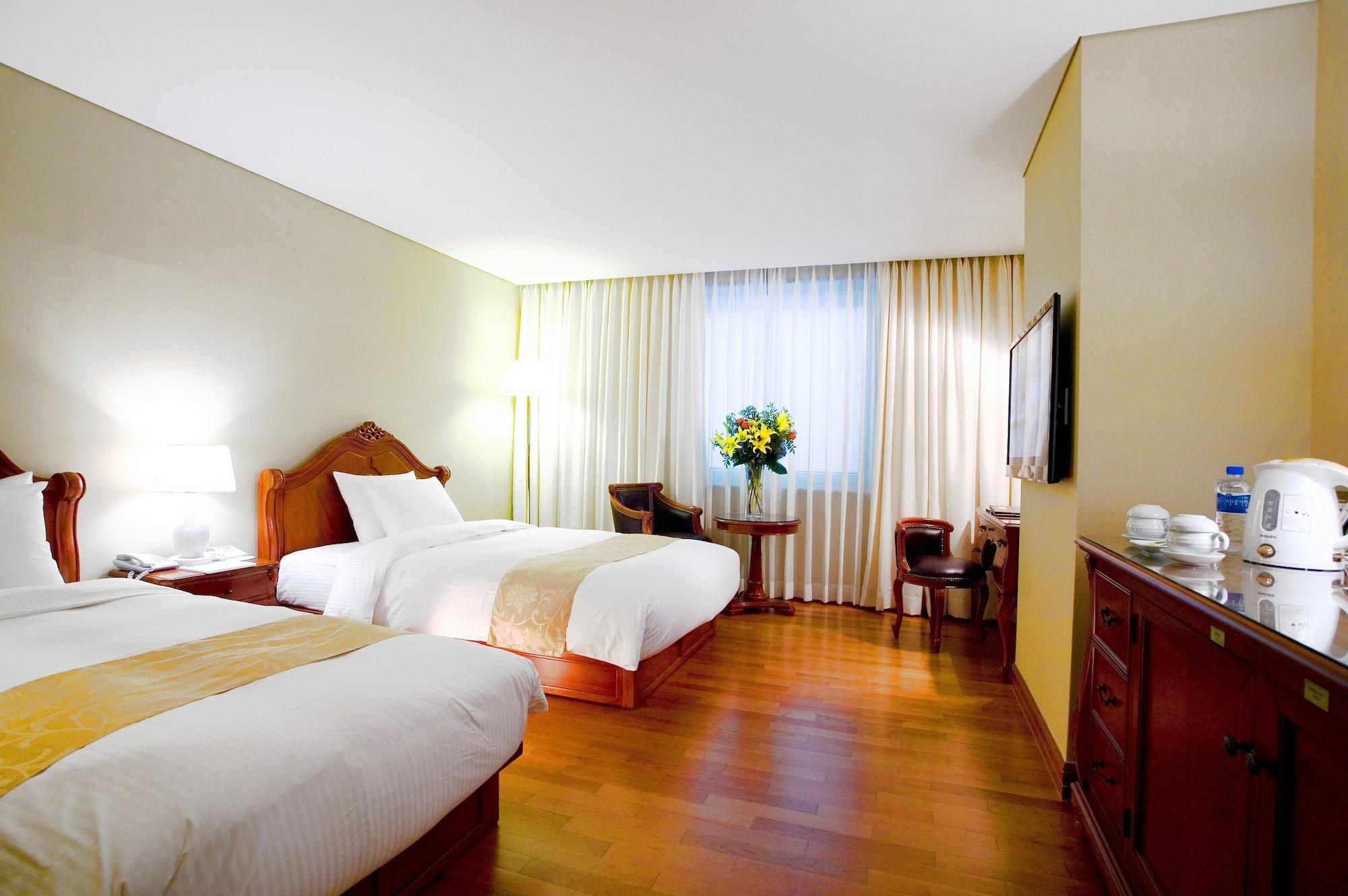 Sejong Hotel Seoul Myeongdong Экстерьер фото