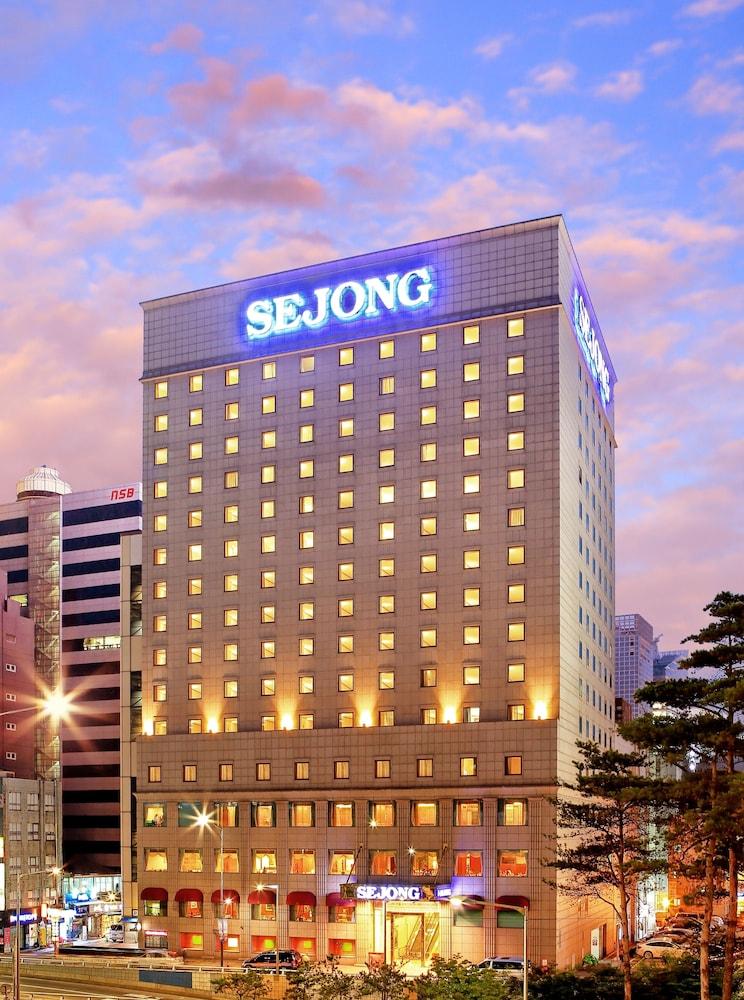 Sejong Hotel Seoul Myeongdong Экстерьер фото